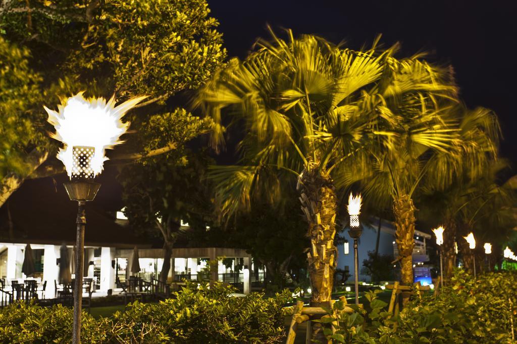Okuma Private Beach & Resort Kunigami Exterior foto